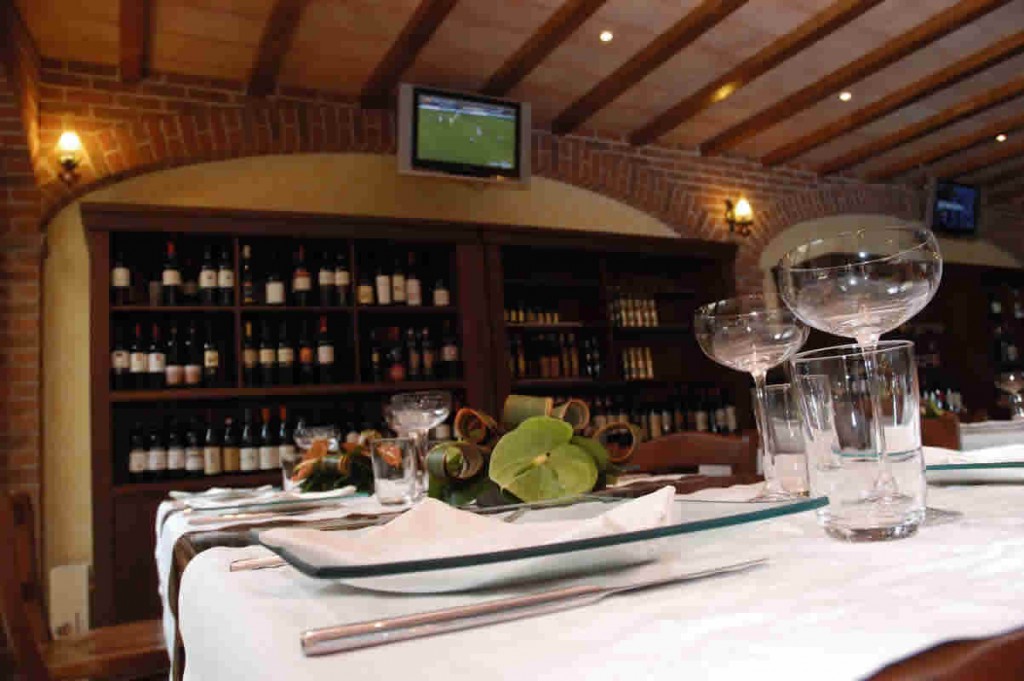 ristorante-la-taverna-dei-sapori-sala-2935
